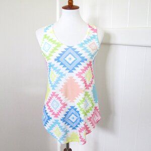 ENTI |Spring Pastel Geometric Aztec Southwestern Printed Racerback Scoop HemTank